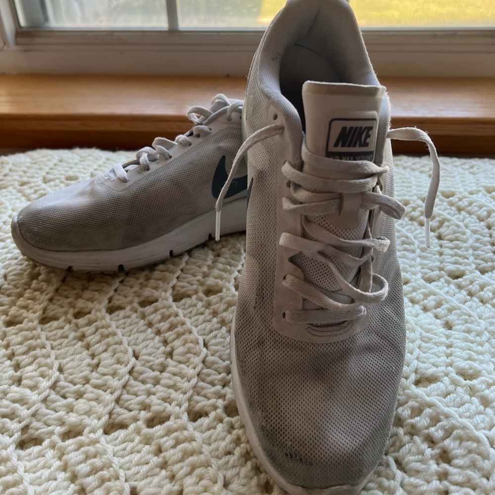 White Nike Air Max Shoes